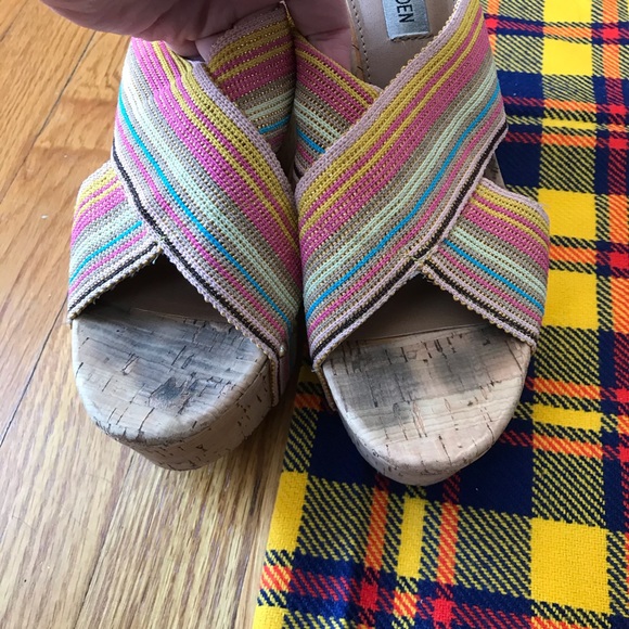 Steve Madden Pride Criss Cross Strap Cork Wedge - Picture 4 of 8